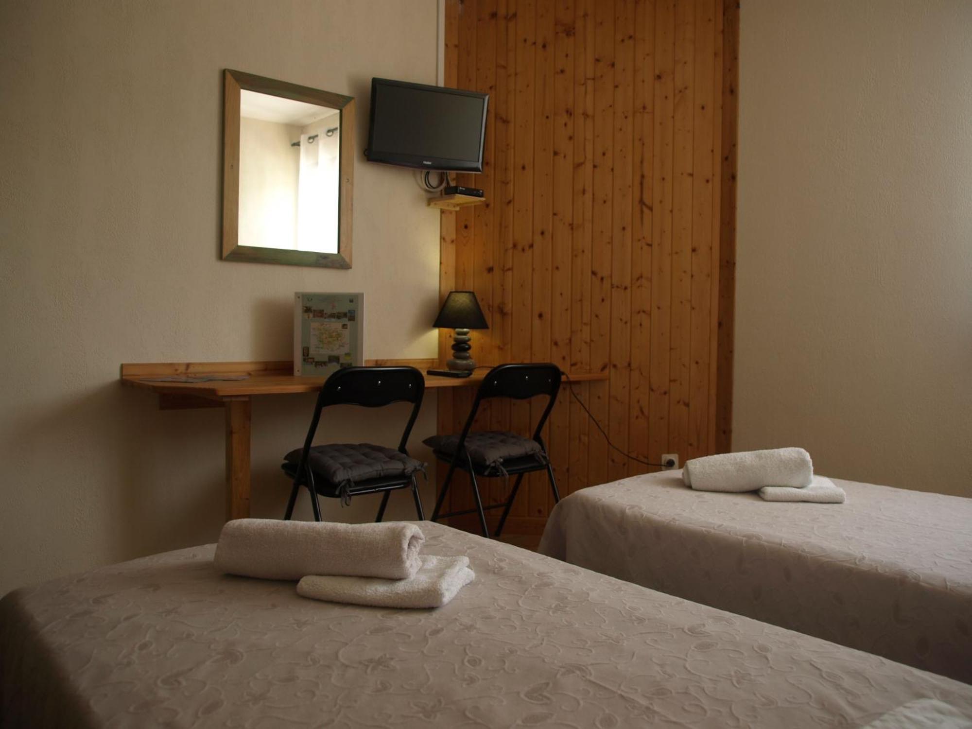 Complexe Les 4 Saisons Hotell Oust Rum bild