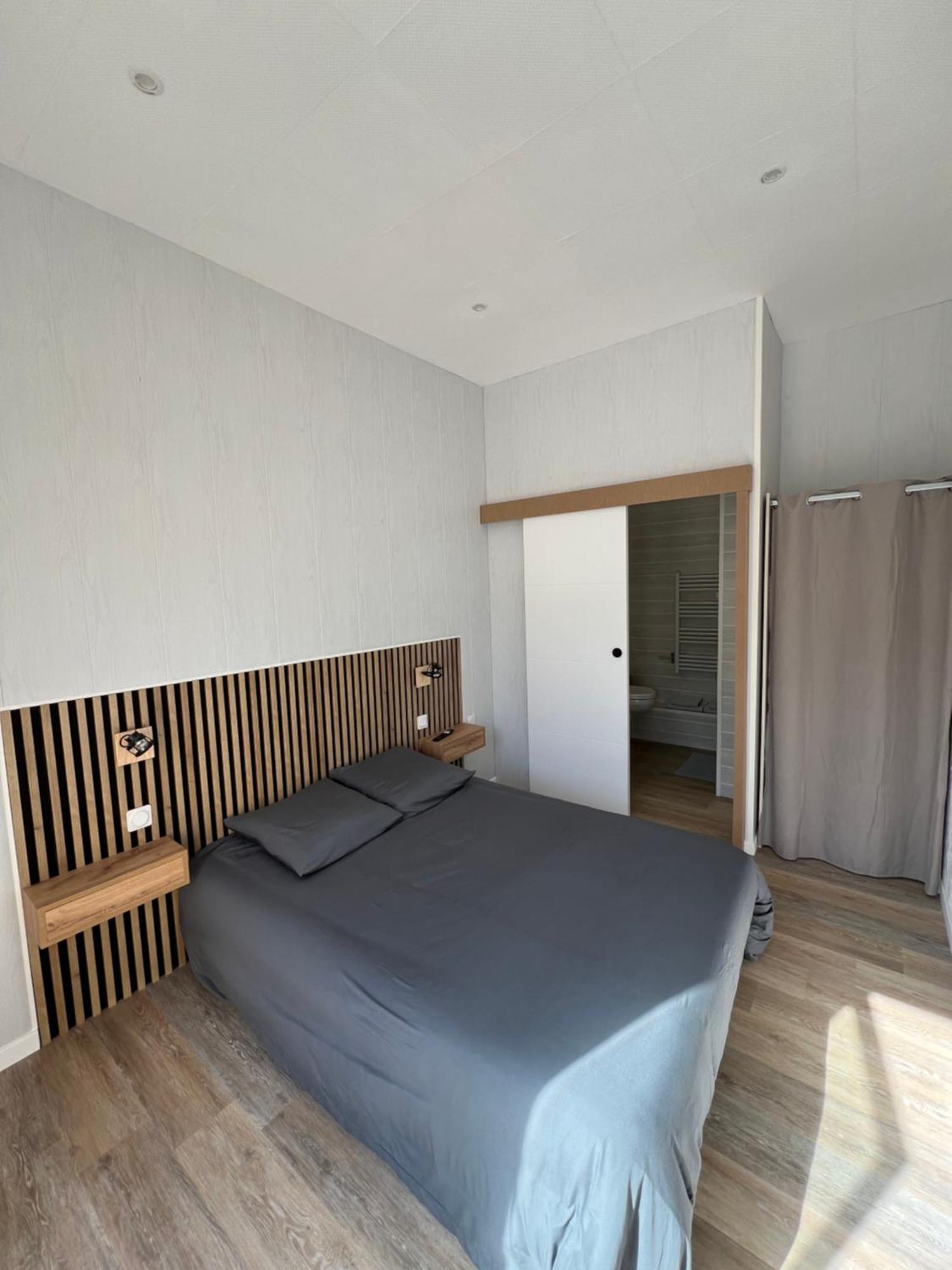 Complexe Les 4 Saisons Hotell Oust Rum bild
