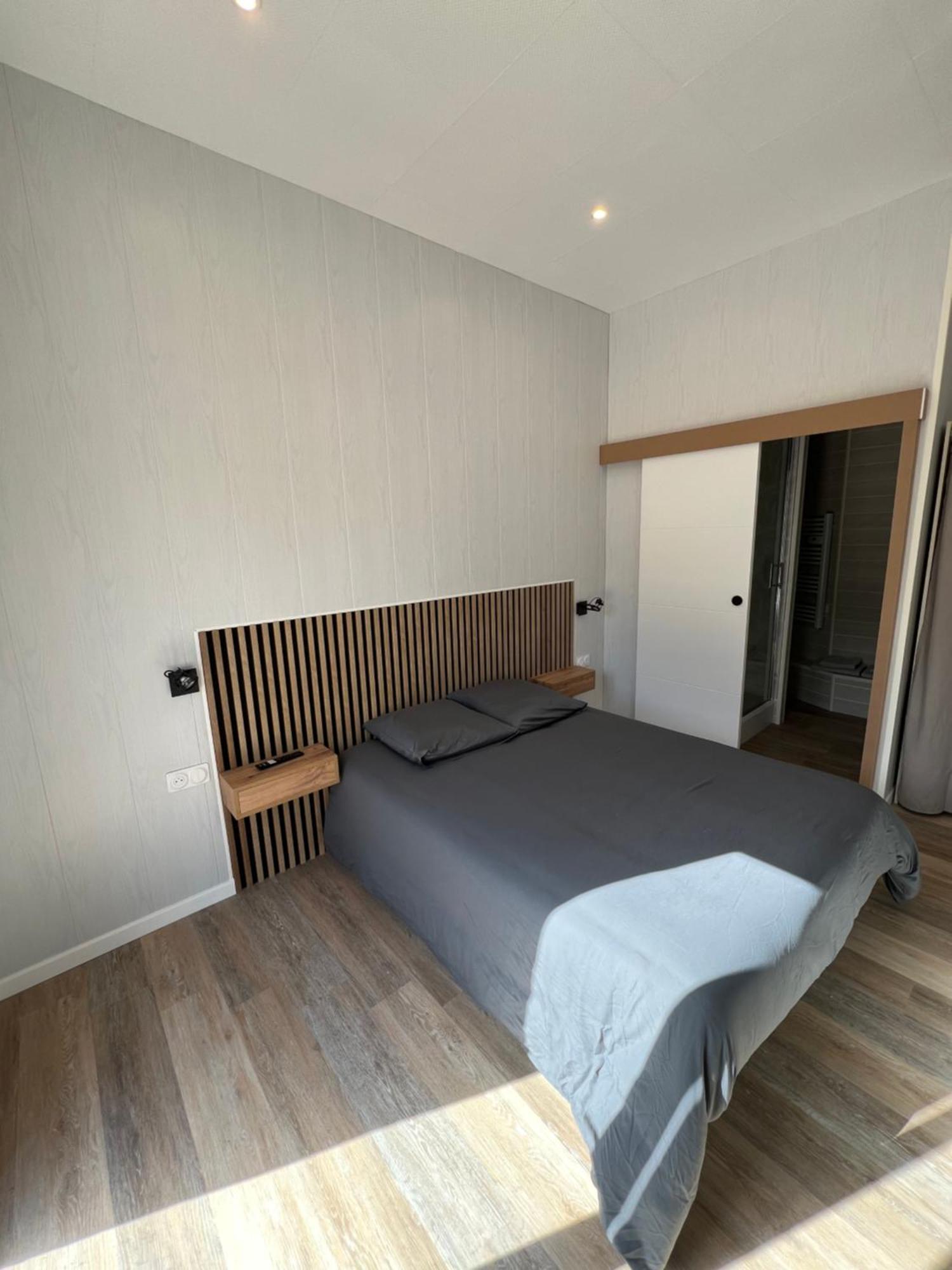 Complexe Les 4 Saisons Hotell Oust Rum bild